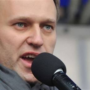 Alexey Navalny finds himself arrested… again !